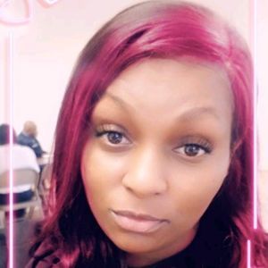 Meet your Posher, Tiara